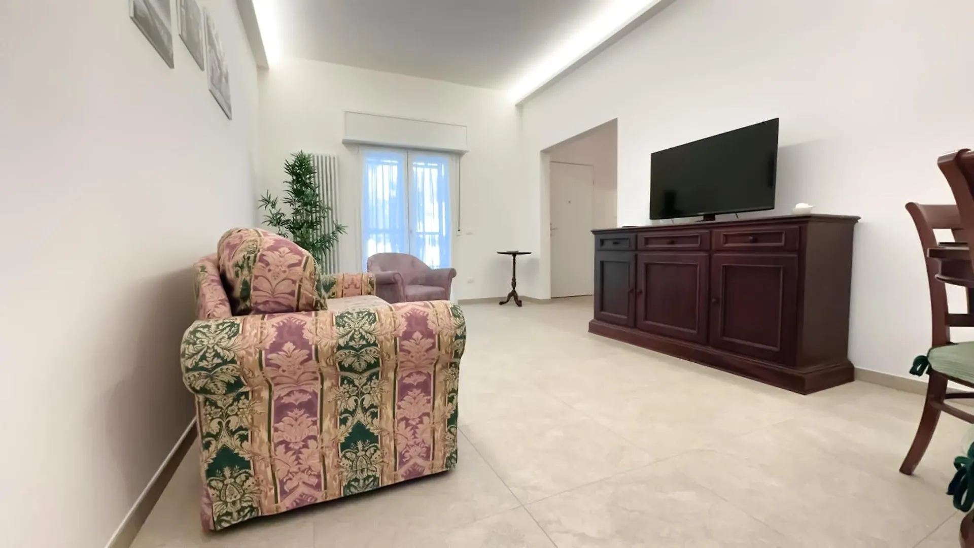 Serenity Suites Rimini - Affitti Brevi Italia 0*,  Italia