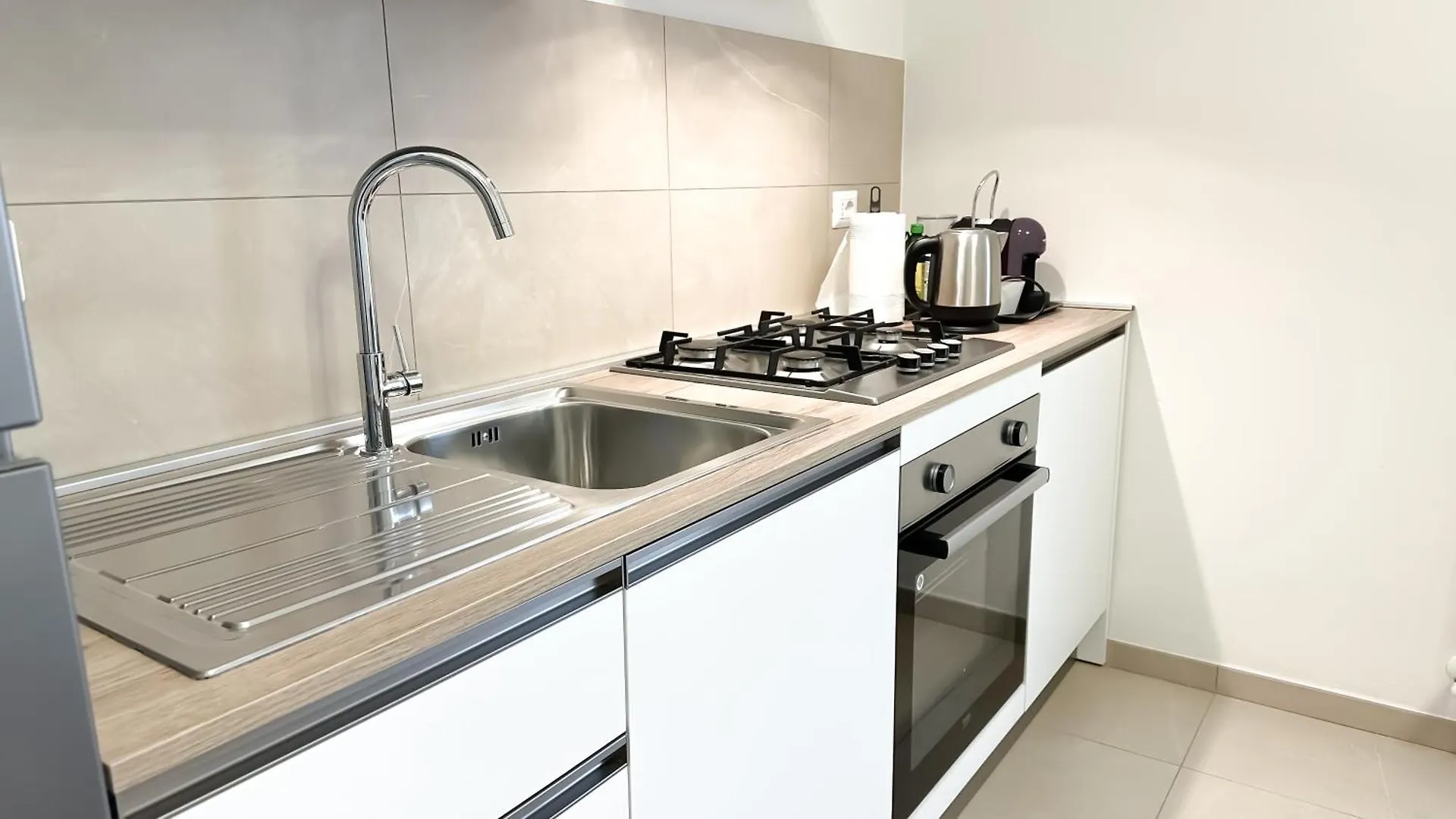 Serenity Suites Rimini - Affitti Brevi Italia イタリア