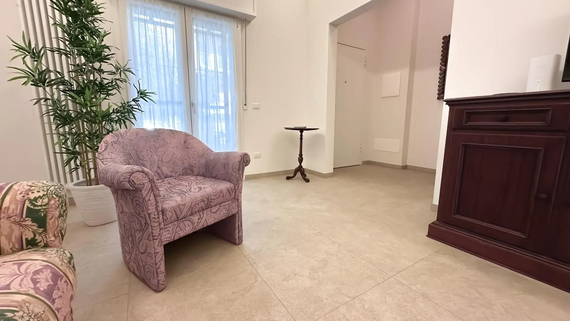 Serenity Suites Rimini - Affitti Brevi Italia 0*,